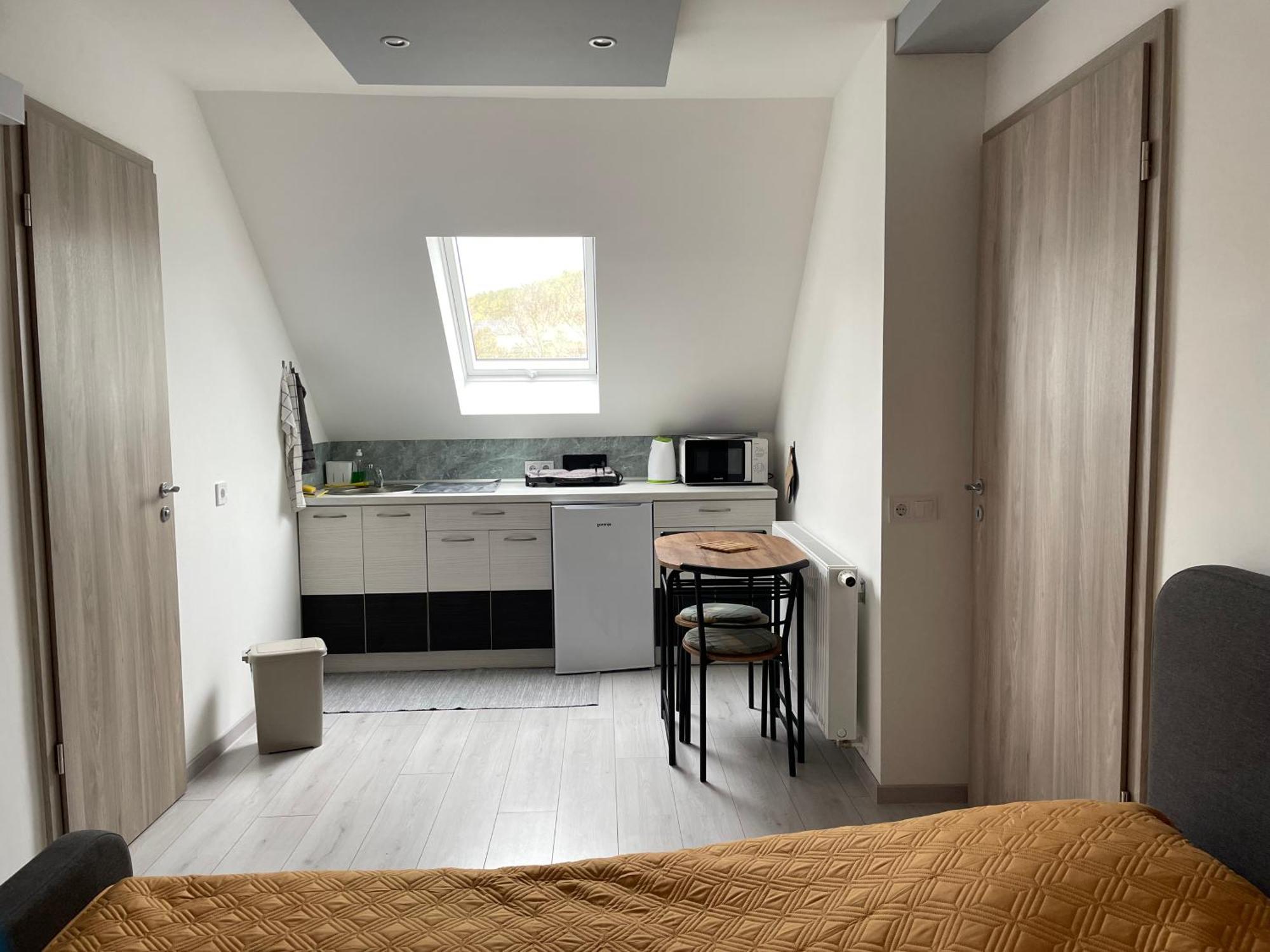 Jasmin Apartment House Вонярцвашгедь Екстер'єр фото